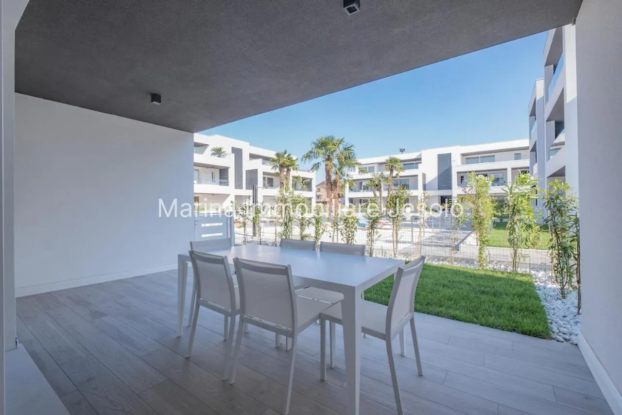 Twin Bays 2 Apartment Lido di Jesolo 0*,